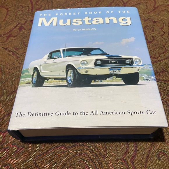 Barnes & Noble Other - Mustang book